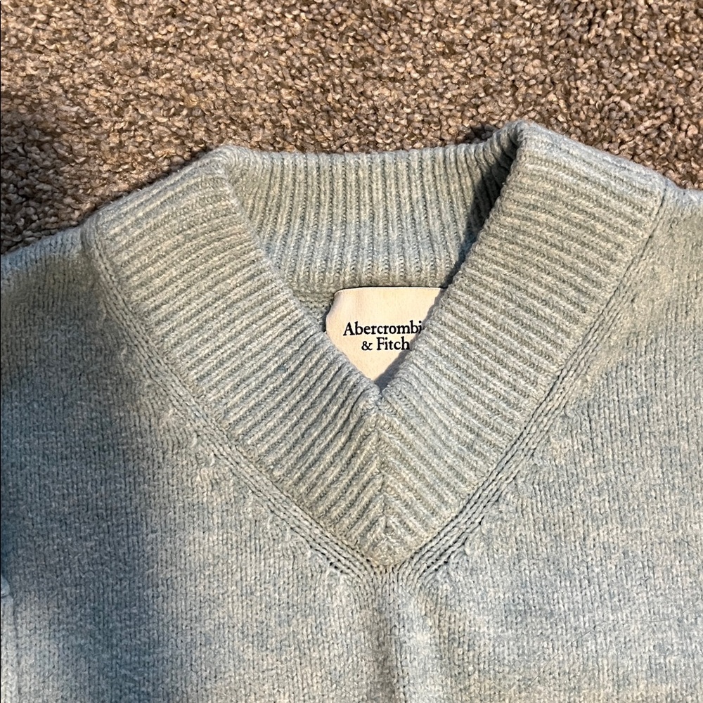 A&F Wedge V-Neck Sweater - Picture 2 of 2